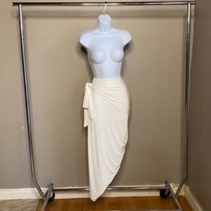 Naked Wardrobe: So Wrapped Up Skirt - White - Large